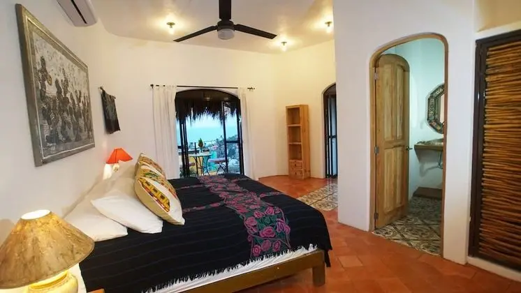 Unit #1 Villa, 1 Bedroom, Kitchen, Sea Facing