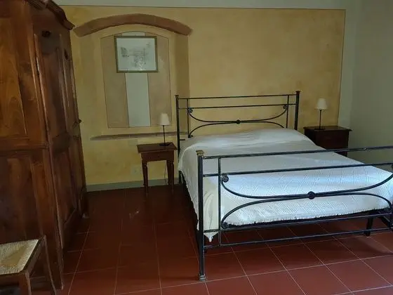 Tek Büyük Yataklı Oda