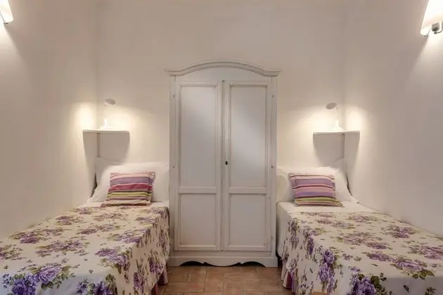 Comfort Apart Daire, 2 Yatak Odası, Zemin Kat (With Private Garden)