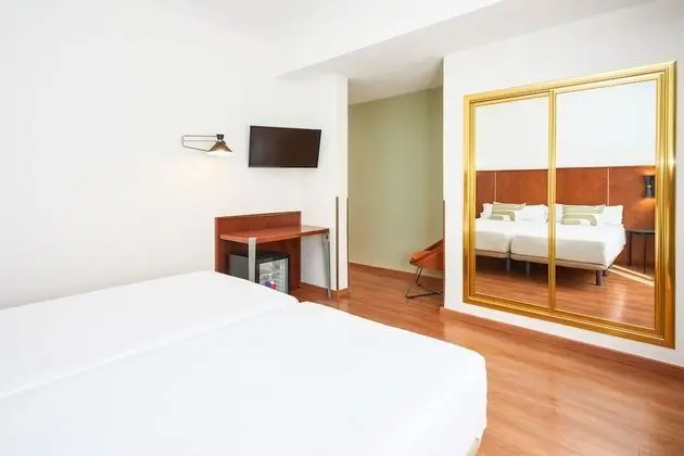 Standard İki Ayrı Yataklı Oda