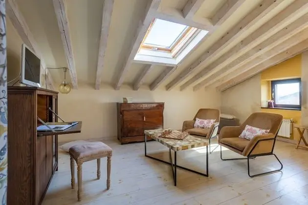 Superior Oda, Bahçe Manzaralı (Superior with Livingroom)
