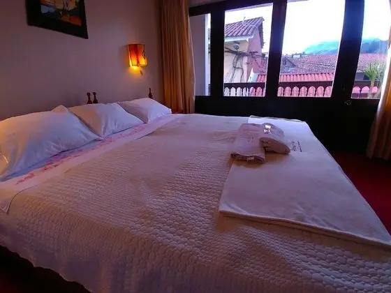 Tek Büyük Yataklı Oda, 1 Büyük (Queen) Boy Yatak