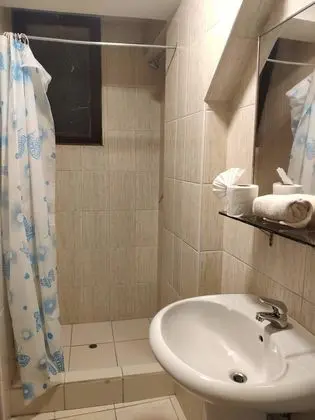 Üç Kişilik Oda, 3 Tek Kişilik Yatak