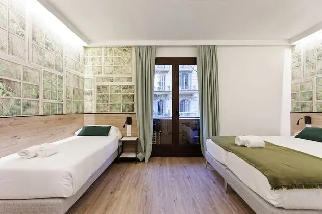 Standard Üç Kişilik Oda, Şehir Manzaralı