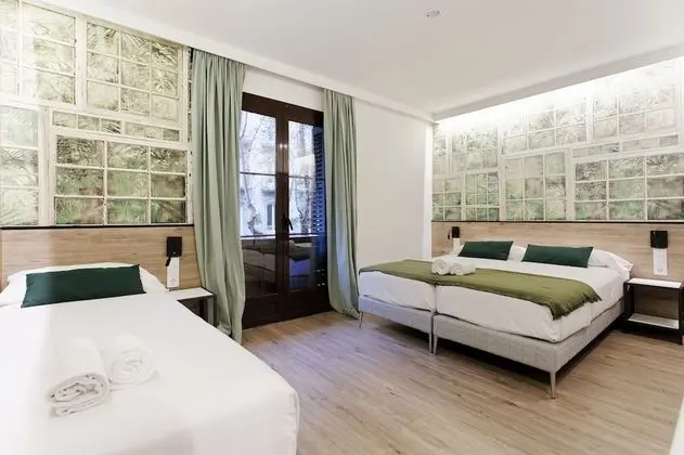 Standard Üç Kişilik Oda, Şehir Manzaralı