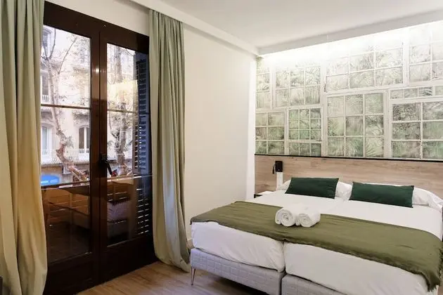 Standard Üç Kişilik Oda, Şehir Manzaralı