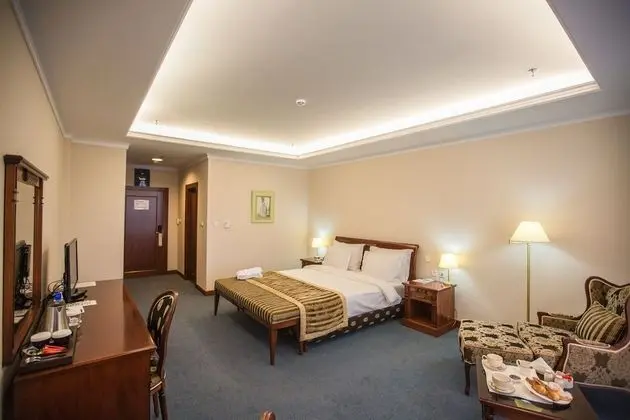 Deluxe Tek Büyük Yataklı Oda, Deniz Manzaralı