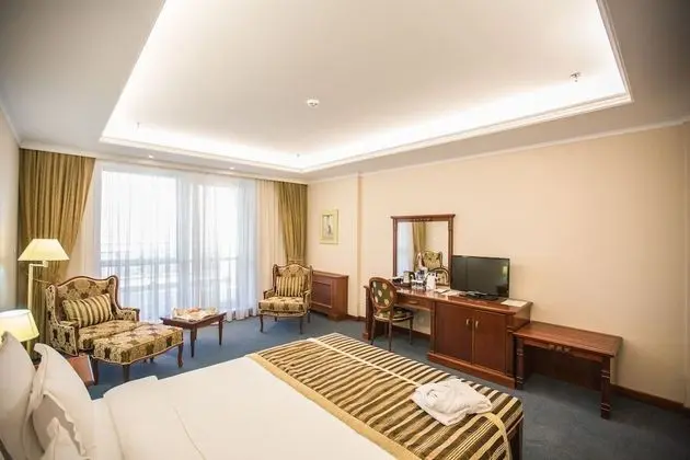 Deluxe Tek Büyük Yataklı Oda, Deniz Manzaralı