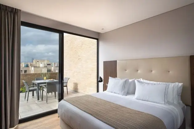 Superior Çatı Katı Süiti (Penthouse)