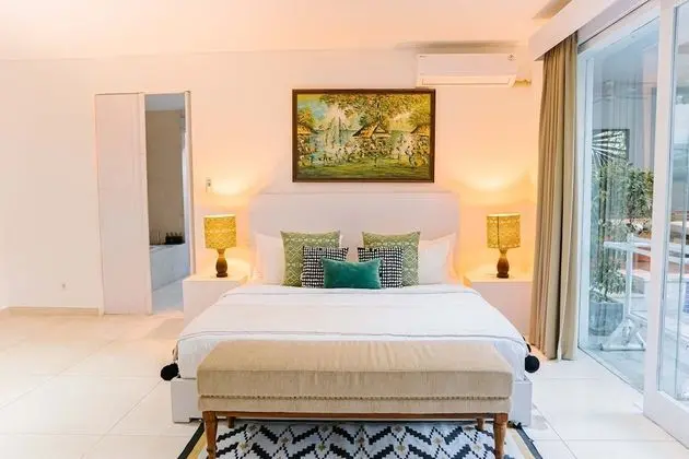 Family Villa, 4 Yatak Odası, Kişiye Özel Havuzlu