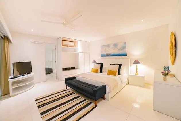 Family Villa, 4 Yatak Odası, Kişiye Özel Havuzlu