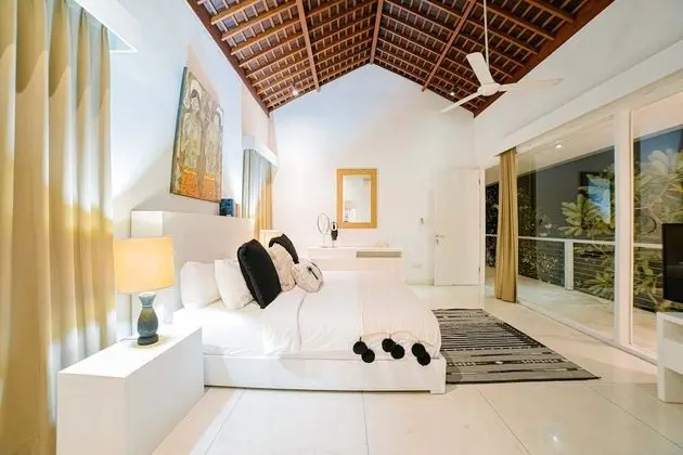 Family Villa, 4 Yatak Odası, Kişiye Özel Havuzlu