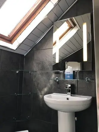 Süit, Banyolu/Duşlu (1d1s)