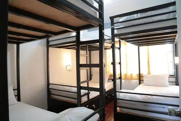 Ortak Ranzalı Oda, Karma Ranzalı Oda