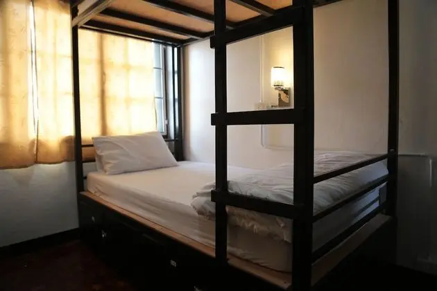 Ortak Ranzalı Oda, Karma Ranzalı Oda