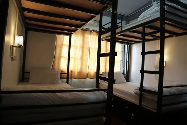 Ortak Ranzalı Oda, Karma Ranzalı Oda