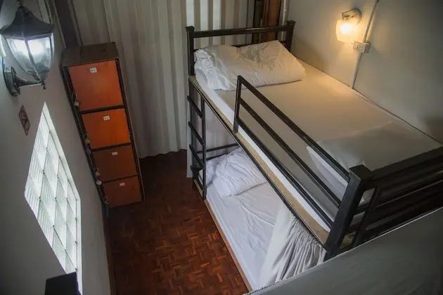 Ortak Ranzalı Oda, Karma Ranzalı Oda