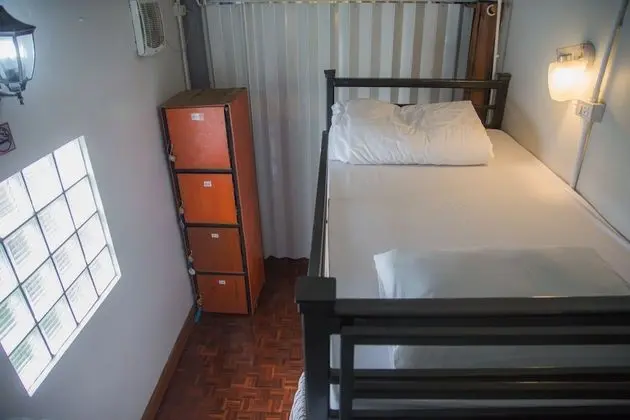 Ortak Ranzalı Oda, Karma Ranzalı Oda