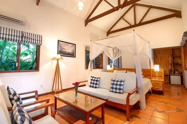 Large Sea View Room