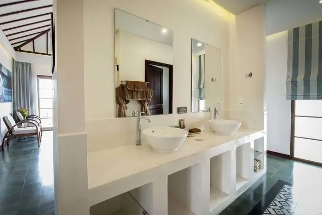 Modern Deluxe Room
