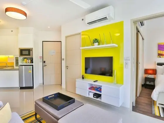 1 Bedroom Water