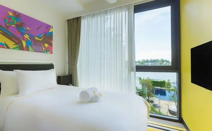 1 Bedroom Water