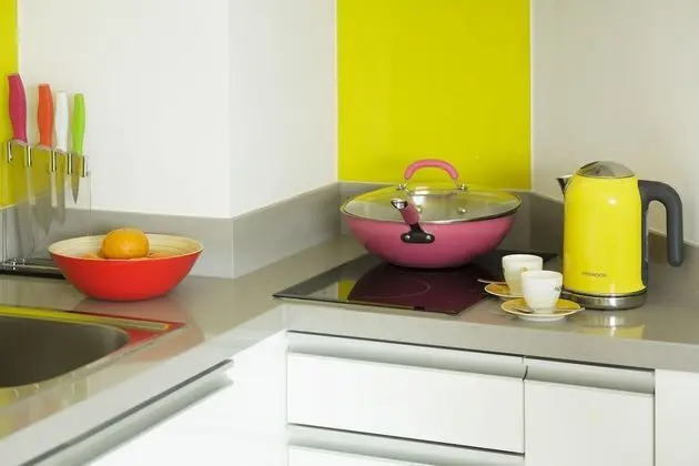 2 Bedroom Loft with Water (a double bed in first bedroom, a single bed in second bedroom)