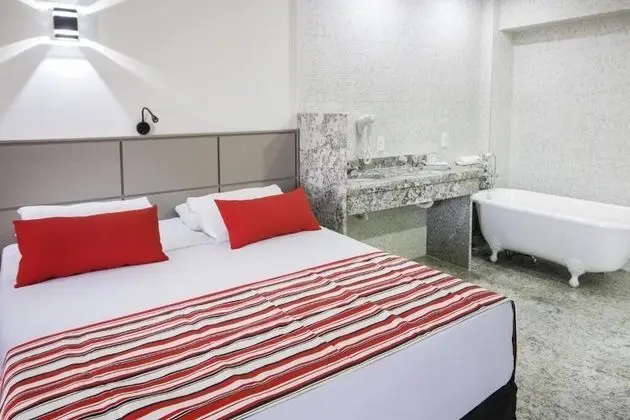 Junior Stüdyo Süit