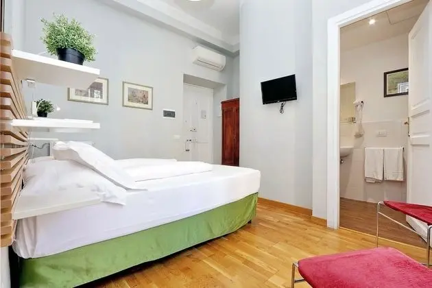 Tek Büyük Yataklı Oda