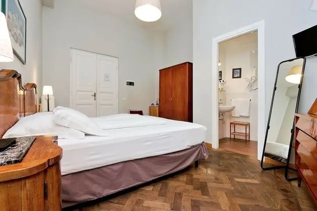 Tek Büyük Yataklı Oda