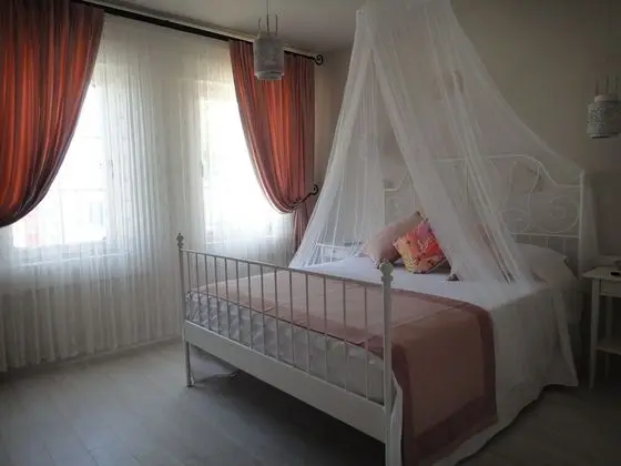 Superior Tek Büyük Yataklı Oda
