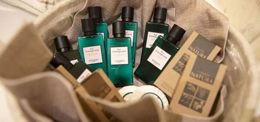 Süit, Sıcak Su Küveti