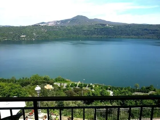 Panoramic Apart Daire, 1 Yatak Odası, Buzdolabı, Göl Manzaralı