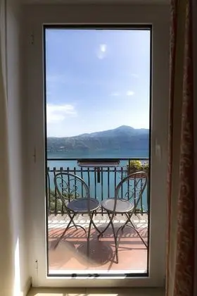 Tek Büyük Yataklı Oda, 1 Çift Kişilik Yatak, Göl Manzaralı