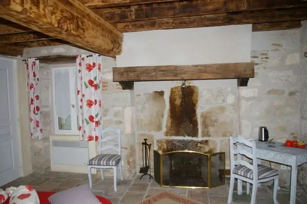 Traditional Tek Büyük Yataklı Oda, Zemin Kat (Coquelicot)