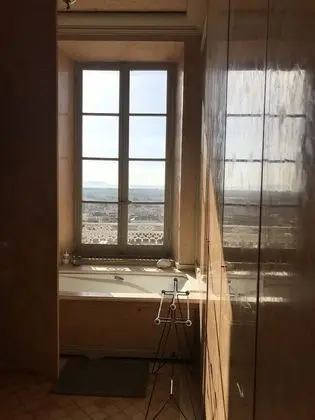 Deluxe Tek Büyük Yataklı Oda, Deniz Manzaralı