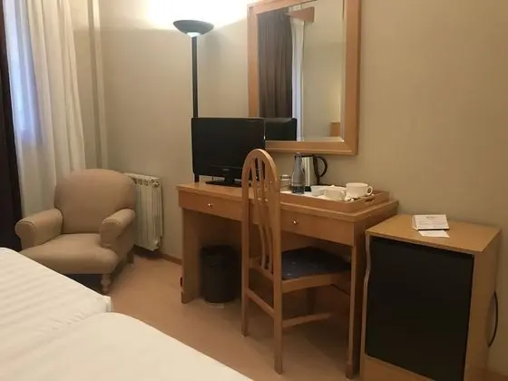 Basic Tek Büyük veya İki Ayrı Yataklı Oda