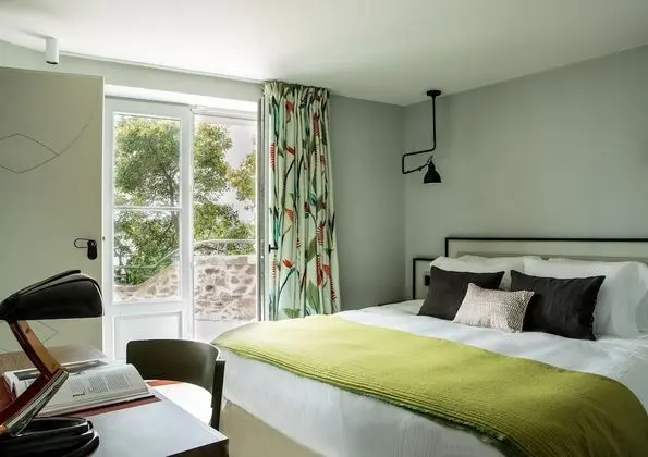 Deluxe Tek Büyük Yataklı Oda, 1 En Büyük (King) Boy Yatak, Balkon, Deniz Manzaralı