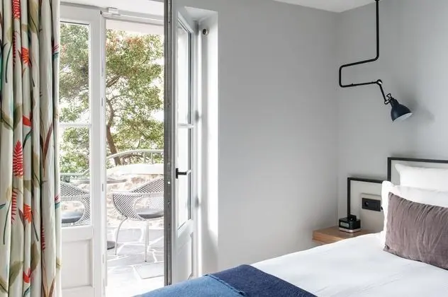 Deluxe Tek Büyük Yataklı Oda, 1 En Büyük (King) Boy Yatak, Balkon, Deniz Manzaralı