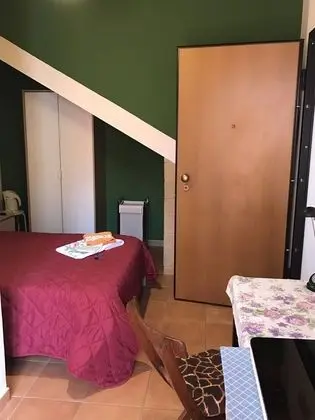 Tek Büyük Yataklı Oda
