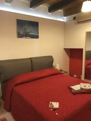 Üç Kişilik Oda