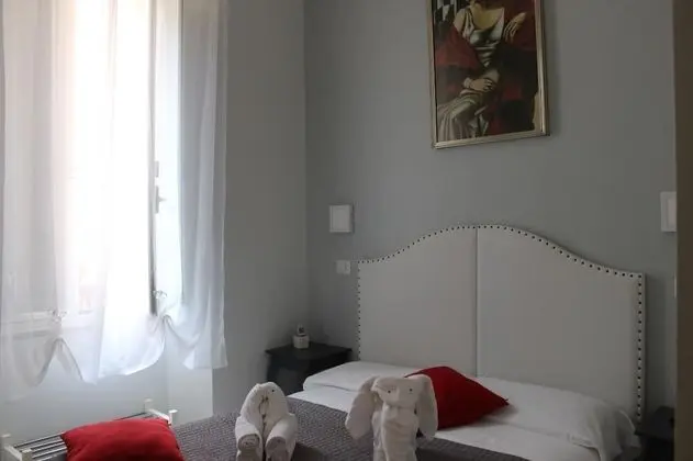 Basic Tek Büyük Yataklı Oda