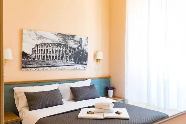 Tek Büyük veya İki Ayrı Yataklı Oda