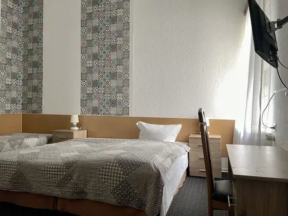 Tek Büyük Yataklı Oda