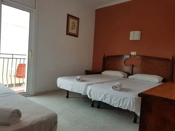Basic Üç Kişilik Oda, Balkon