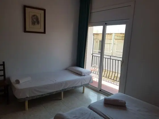 Basic Üç Kişilik Oda, Balkon