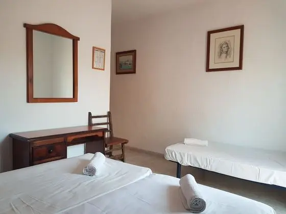 Basic Üç Kişilik Oda, Balkon