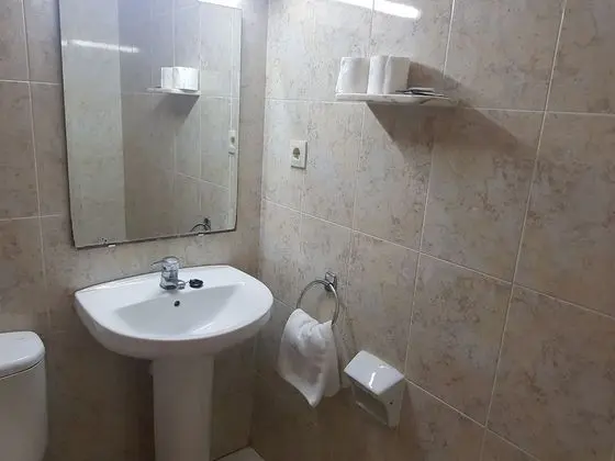 Basic Üç Kişilik Oda, Balkon
