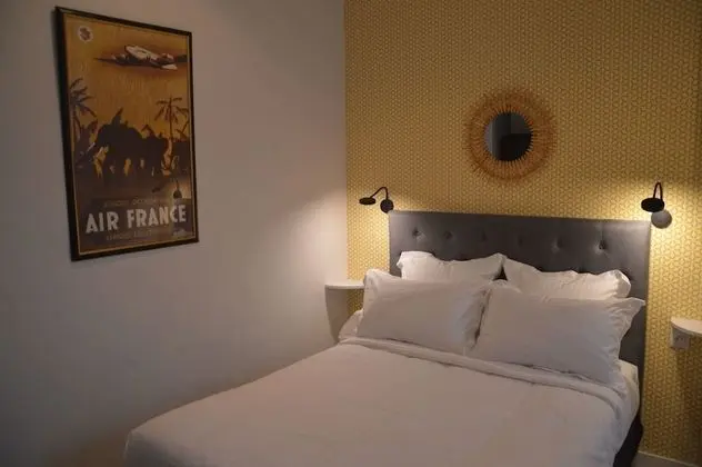 Traditional Tek Büyük Yataklı Oda