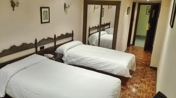 Standard İki Ayrı Yataklı Oda